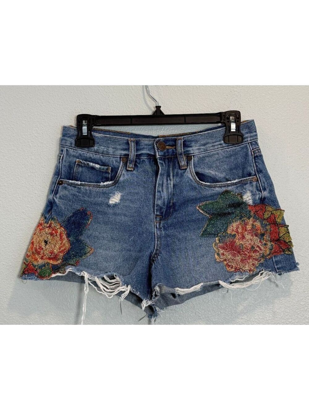 Blank NYC The Barrow Embroidered Denim Shorts - Women's 26